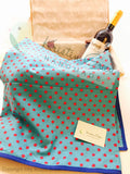 Water resistant picnic blanket